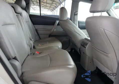 2012 Toyota Highlander Base z USA, uszkodzony, nr VIN 5TDZK3EH5CS063050